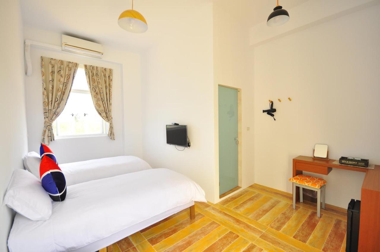 Sea Daughter'S Homestay Huxi Exterior photo